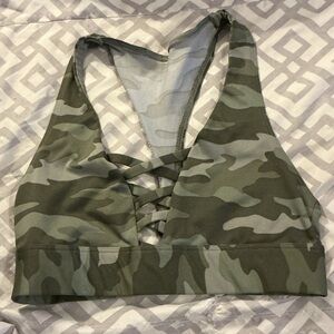 PINK Victoria's Secret Green Camo Sports Bra